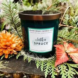 Pine & Spruce scented candle Christmas Tree scent